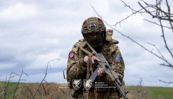 Головна 17 На передовій – 133 бої, Збройні Сили України знищили п’ятдесят загарбників на Покровському напрямку