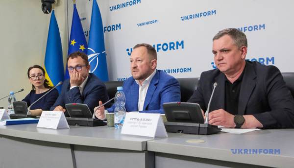 Захист прав дітей: звіт ТСК вказує на кризу системи