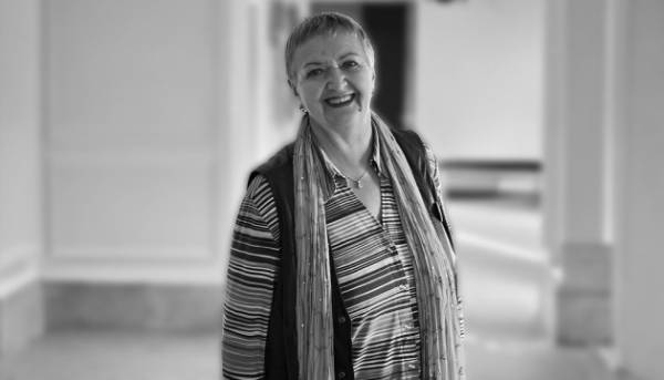 Пішла з життя актриса Чернігівського театру Любов Колесникова 3 Пішла з життя актриса Чернігівського театру Любов Колесникова 3