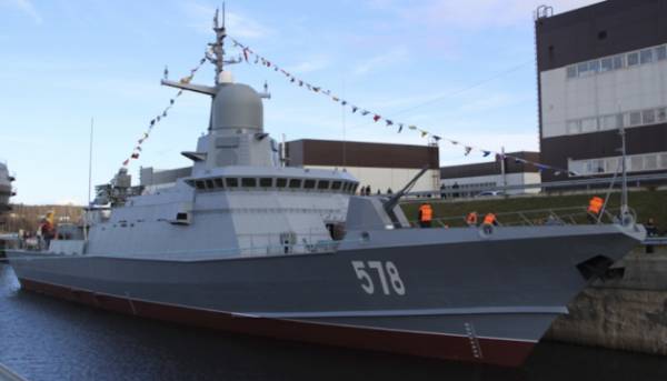 Збройні сили атакували в Приморську російський корабель-носій ракет “Калібр”, що належить до класу “Каракурт”.