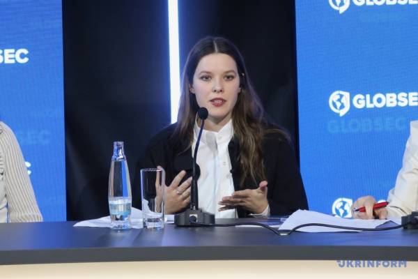 Під час конференції GLOBSEC обговорили повернення українських дітей, вивезених Росією. 10 Під час конференції GLOBSEC обговорили повернення українських дітей, вивезених Росією. 10