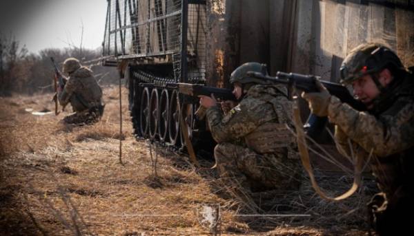 Головна 19 На фронті зафіксовано 202 бойові зіткнення, на Покровському напрямку українські захисники відкинули 30 атак противника.