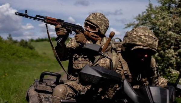 Головна 20 За останню добу на фронті зафіксовано 229 бойових зіткнень, при цьому найінтенсивніші бої тривають на Покровському напрямку.