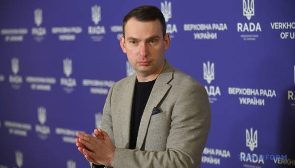 Декриміналізація порнографії в Україні: чи готова держава до зміни погляду 10 Декриміналізація порнографії в Україні: чи готова держава до зміни погляду 10