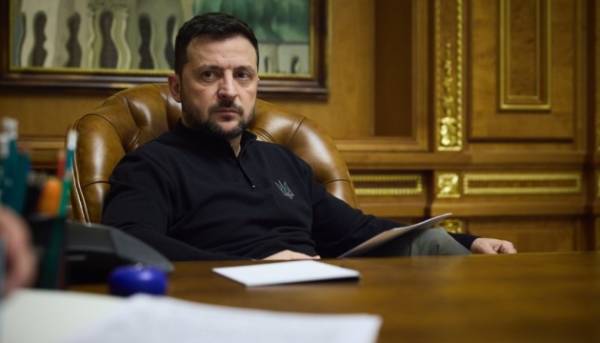 Роздержавлення Сенс Банку: сценарії для інвесторів та можливі наслідки для всіх 8 Роздержавлення Сенс Банку: сценарії для інвесторів та можливі наслідки для всіх 8