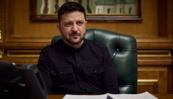 Володимир Зеленський висловив подяку Азербайджану за надану Україні допомогу в сфері енергетики. 1 Володимир Зеленський висловив подяку Азербайджану за надану Україні допомогу в сфері енергетики. 1