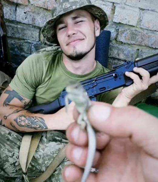 На згадку про розвідника-навідника Богдана Мартинюка («Смерч») 14 На згадку про розвідника-навідника Богдана Мартинюка («Смерч») 14