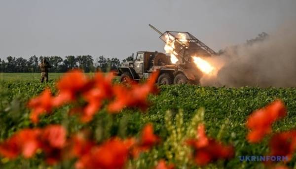 Головна 17 На фронті від початку доби 54 зіткнення, війська РФ найбільше тиснуть на двох напрямках