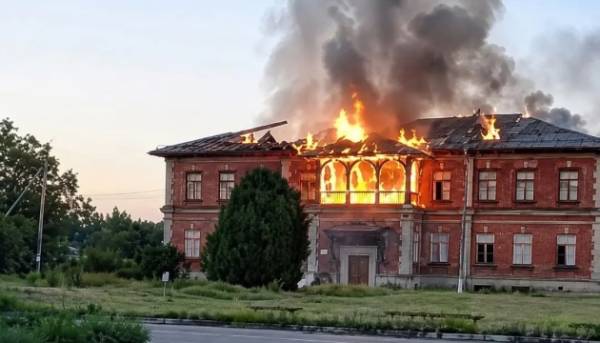 Головна 50 Росіяни знищили давню садибу Миклашевських на Запоріжжі.