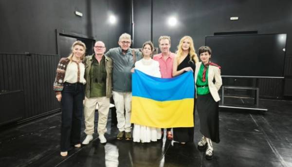 Головна 51 Маріупольський драматичний театр представив у Румунії виставу «Межа»