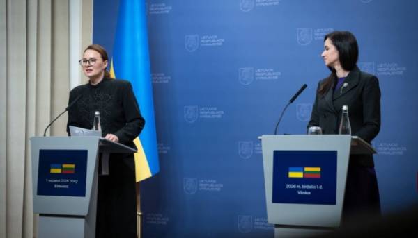 Україна уклала угоду про тривале постачання зрідженого природного газу через клайпедський термінал 11