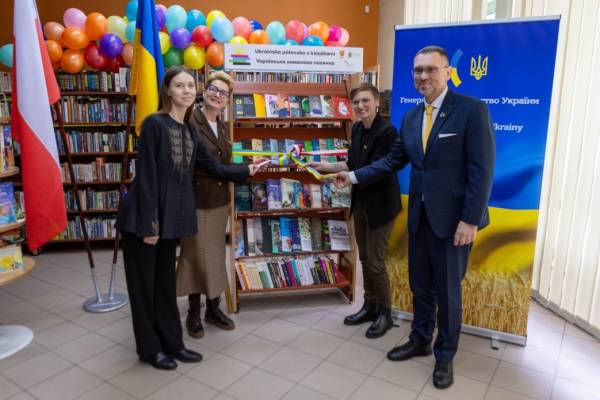 Українські аудіогіди розпочали роботу в п'ятьох європейських країнах цього року – Зеленська 5