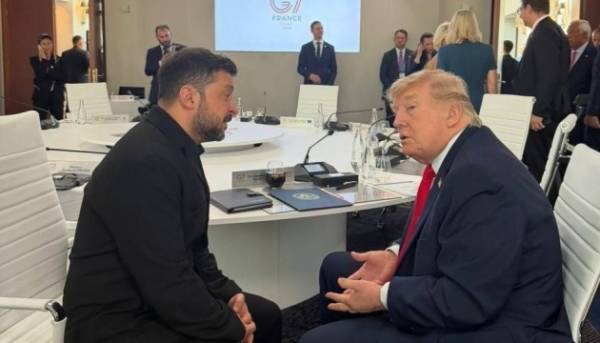 Трамп щодо дозволу Україні на виготовлення ракет: Ми вивчимо це питання 13 Трамп щодо дозволу Україні на виготовлення ракет: Ми вивчимо це питання 13
