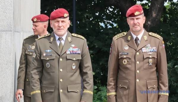 Армія Чехії виявляє інтерес до бойового досвіду Збройних сил України та планує продовжувати співпрацю з Україною, як повідомляє Генеральний штаб.