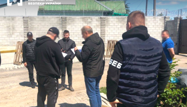 Директору тютюнової компанії висунули підозру щодо несплати акцизу на суму&hellip;