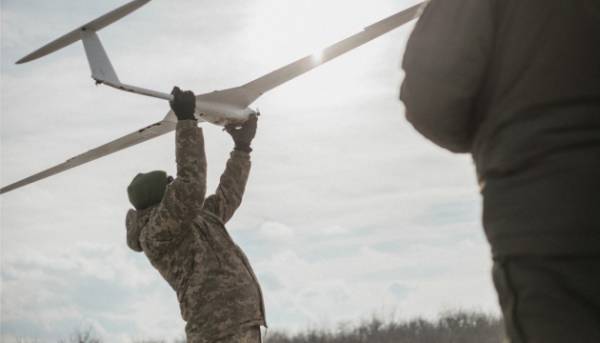 Головна 17 Безпілотники вразили базу російських підрозділів у Донецьку та ще 11 ворожих об’єктів на тимчасово окупованих територіях