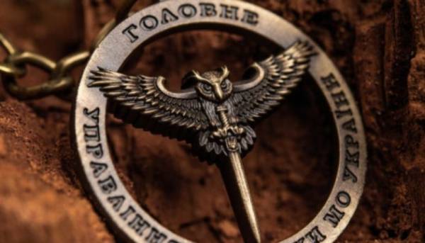 Локомотиви та цистерни: Головне управління розвідки показало, як проводить “дебензинізацію” окупантів у Криму