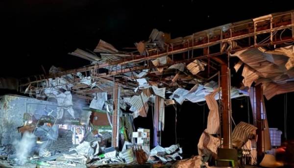 Головна 34 Нападники атакували енергетичні об’єкти на Сумщині, спричинивши відключення електроенергії