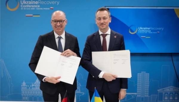 Україна та Німеччина започатковують програму фінансової підтримки для компаній з метою підвищення кваліфікації персоналу. 9