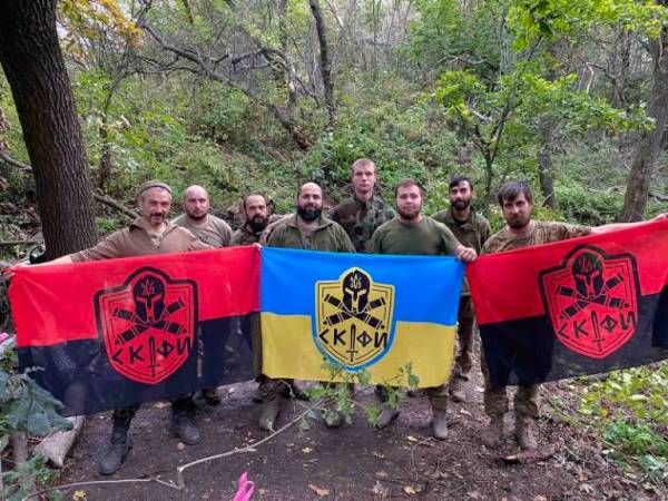 На згадку про головного сержанта Романа Довгалюка (позивний «Бурий») 21 На згадку про головного сержанта Романа Довгалюка (позивний «Бурий») 21