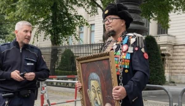 У Польщі найманий убивця позбавив життя російського художника-дисидента. 11 У Польщі найманий убивця позбавив життя російського художника-дисидента. 11