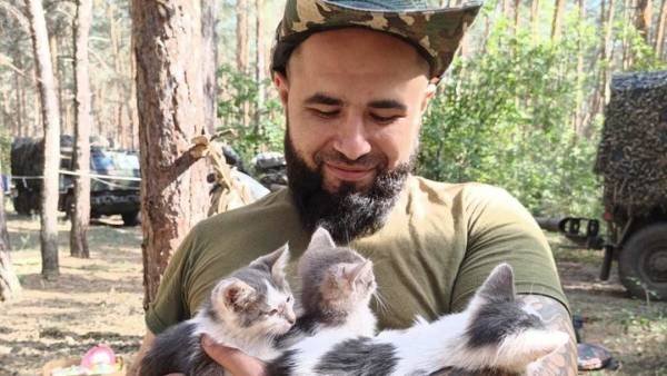 На згадку про головного сержанта Романа Довгалюка (позивний «Бурий») 19 На згадку про головного сержанта Романа Довгалюка (позивний «Бурий») 19