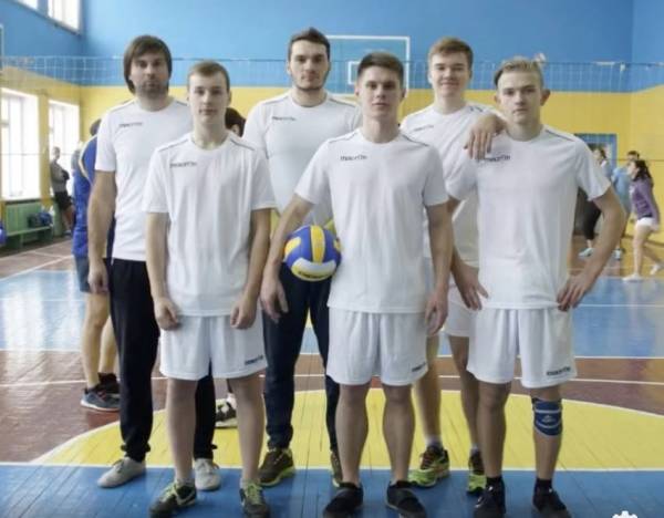 Вшановуючи футболіста, штурмовика Євгена Задорожнього 11 Вшановуючи футболіста, штурмовика Євгена Задорожнього 11