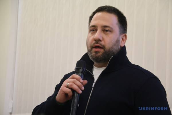 Зробити Росію знову невеликою 24
