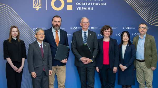 Міністерство освіти залучило додаткові 286 мільйонів доларів у рамках програми LEARN. 4 Міністерство освіти залучило додаткові 286 мільйонів доларів у рамках програми LEARN. 4