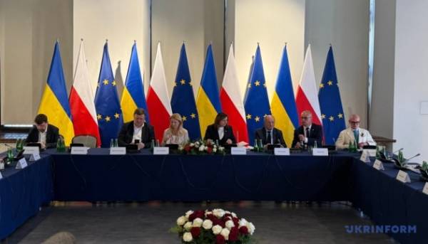 У Гданську пройшла зустріч Парламентської асамблеї України та Польщі. 15