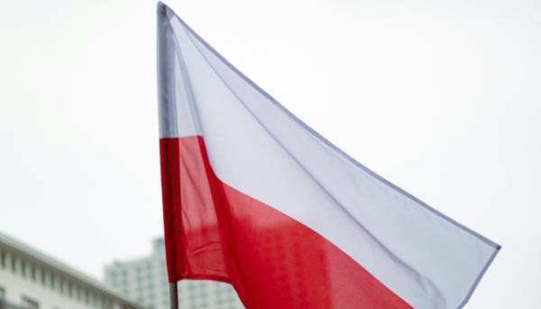 Польські політики все частіше вдаються до антиукраїнської риторики, оскільки вона набуває популярності в соціальних мережах. 15 Польські політики все частіше вдаються до антиукраїнської риторики, оскільки вона набуває популярності в соціальних мережах. 15