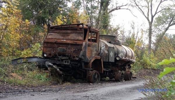 Головна 39 Водії цистерн з пальним відмовляються перевозити паливо з РФ на…
