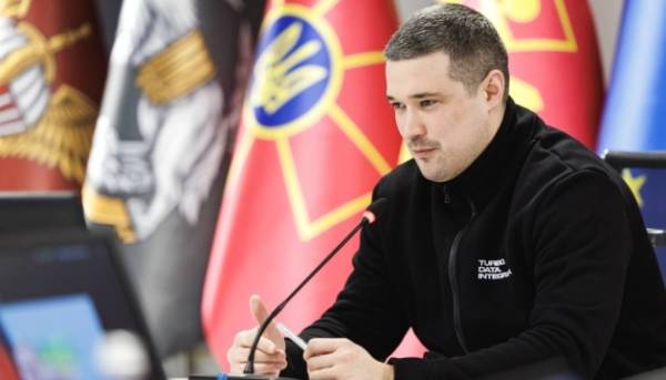 Головна 21 Федоров провів переговори з британським колегою щодо посилення протиповітряної оборони України та розвитку військової авіації.