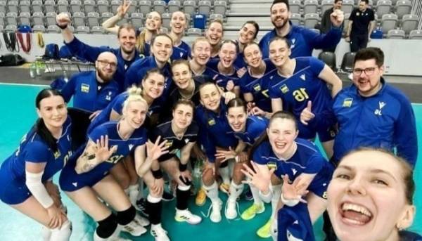 Україна підтвердила фінальну заявку на матчі жіночої волейбольної Ліги націй 11 Україна підтвердила фінальну заявку на матчі жіночої волейбольної Ліги націй 11