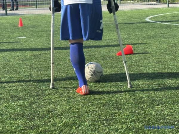 «Спорт та власна спільнота здатні допомогти краще за будь-якого психолога» 24 «Спорт та власна спільнота здатні допомогти краще за будь-якого психолога» 24