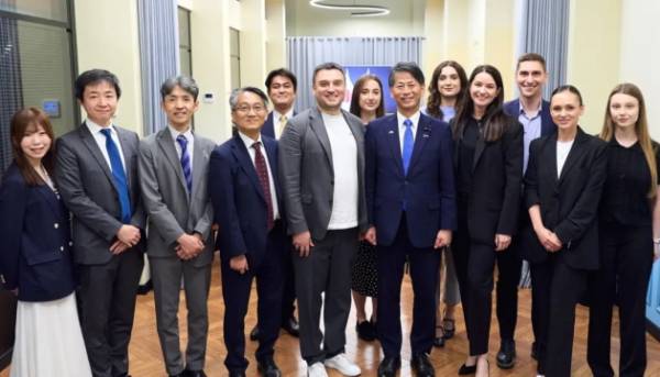 Україна й Японія уклали угоду про партнерство у сфері цифрових технологій 11