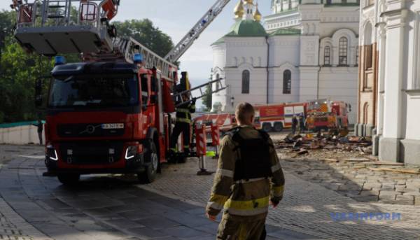 80% даху Успенського собору пошкоджено через російську атаку - Бережна 43