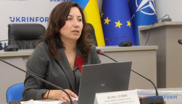 Менше 40% медіаконтенту присвячено людям віком 60 років і старше. 7 Менше 40% медіаконтенту присвячено людям віком 60 років і старше. 7