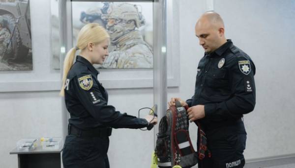 Німецькі партнери надали 185 комплектів металошукачів для Служби освітньої безпеки України 1 Німецькі партнери надали 185 комплектів металошукачів для Служби освітньої безпеки України 1