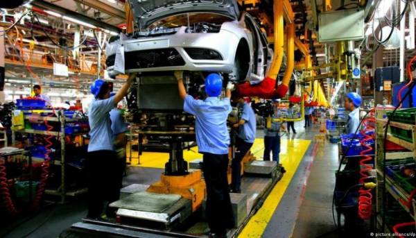 Світовий випуск автомобілів зменшився на 1% – галузева асоціація