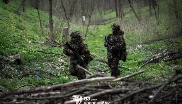 Міністерство оборони пояснило, які винагороди отримають оборонці за ліквідацію або захоплення в полон супротивників. 2