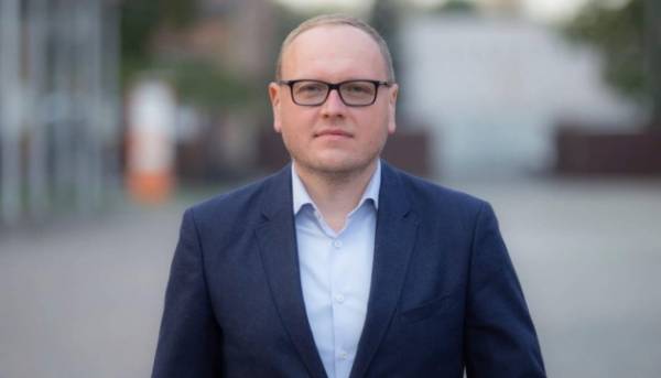 Зміна лідера в Росії не ліквідує небезпеку для України, поки держава зберігає імперський характер, вважає політолог.