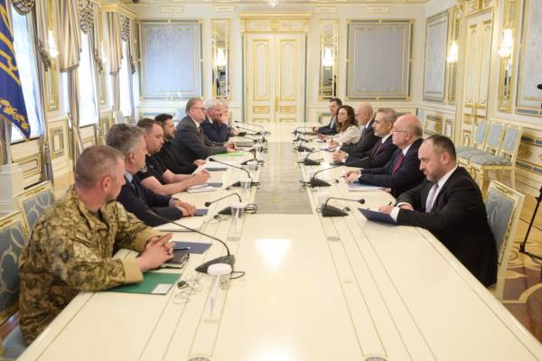 Зеленський: Туреччина готова допомогти в організації зустрічі лідерів для припинення війни 4
