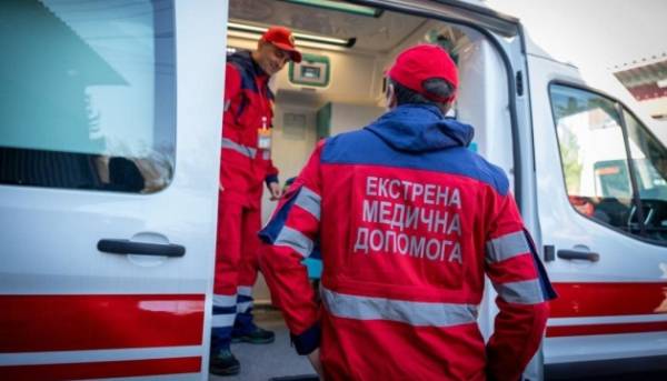 Міністерство охорони здоров'я сподівається, що після служби учасники бойових дій, які мають медичну освіту, приєднаються до роботи екстреної медичної служби. 15 Міністерство охорони здоров'я сподівається, що після служби учасники бойових дій, які мають медичну освіту, приєднаються до роботи екстреної медичної служби. 15