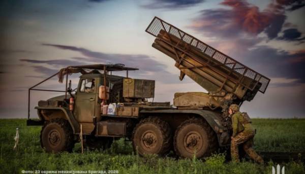 На передовій – 186 боїв, Сили оборони України знешкодили близько п'ятдесяти загарбників на Покровському напрямку 16