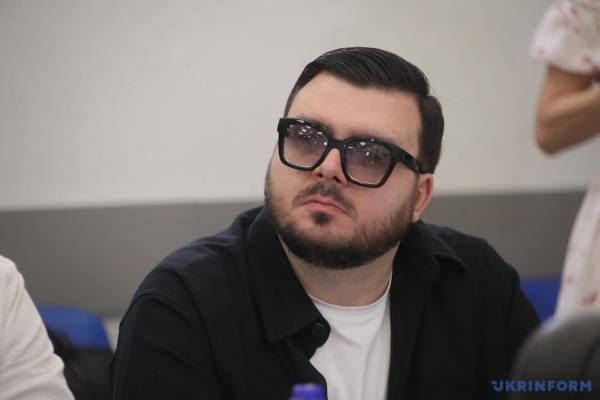 Що сучасний театр прагне знайти та виявляє у «Енеїді»? Феномен «Енеїдобуму» в період війни. 44