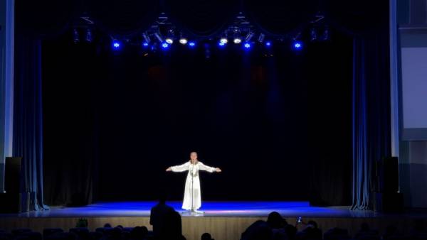 У столиці пройшов гала-концерт "Голос державності", в якому взяли участь діти службовців Державної служби охорони. 9 У столиці пройшов гала-концерт "Голос державності", в якому взяли участь діти службовців Державної служби охорони. 9