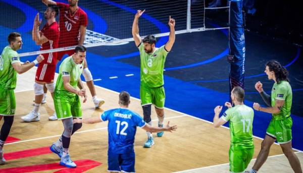 Стали відомі перші команди, що вийшли до півфіналу чоловічого розіграшу Ліги націй 2026 року. 17 Стали відомі перші команди, що вийшли до півфіналу чоловічого розіграшу Ліги націй 2026 року. 17