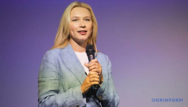 Понад тисячу п'ятсот осіб, які брали участь у програмі «Досвід має значення», отримали працевлаштування 12 Понад тисячу п'ятсот осіб, які брали участь у програмі «Досвід має значення», отримали працевлаштування 12