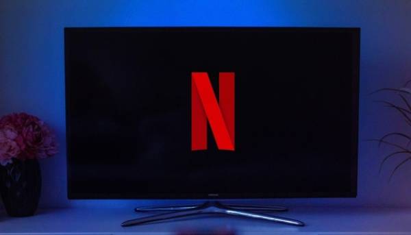 Netflix викупив біографічну стрічку «Аведон», прем’єра якої запланована на цей рік.
